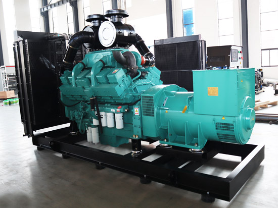 640KW重慶康明斯發(fā)電機(jī)組 640KW重慶康明斯發(fā)電機(jī)組